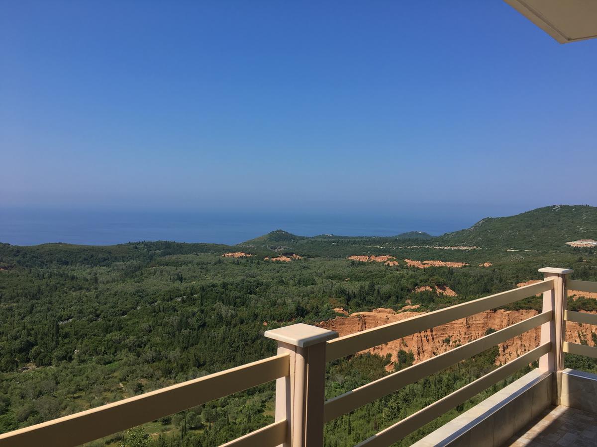 Vila Aleks Vuno 外观 照片